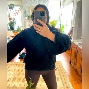 Lululemon Black Plush Sherpa Pullover, Size M/L but fits small for oversize look